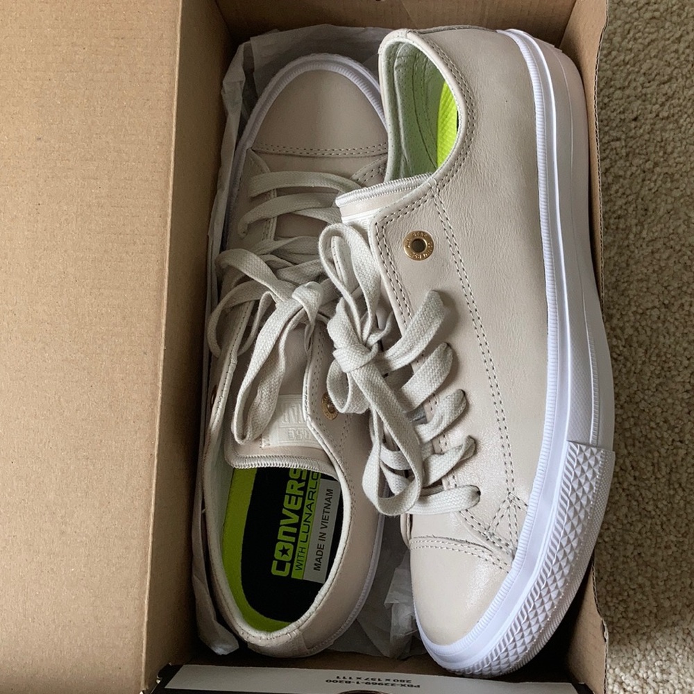 Buff White Converse with Lunarlon